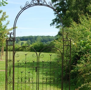 Woodland Metal Garden Arch with Gates