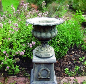 Vienna Laurel Motif Stone Garden Pedestal