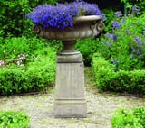 Vienna Stone Garden Pedestal