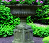 Grand Victorian Stone Garden Tazza