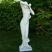Vergogna Phryne Garden Statue
