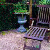 Thatched Stone Garden Vase Planter