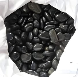 Black Polished Pebbles for Garden Water Features