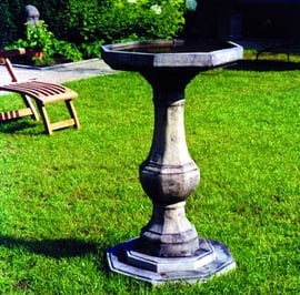 Plain Pedestal Stone Birdbath