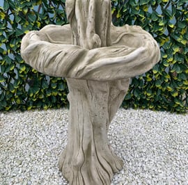 Blue Tit Birdbath in Stone