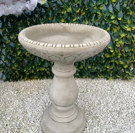 Large Edwardian Birdbath in Stone
