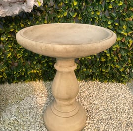 Vintage Birdbath in Stone