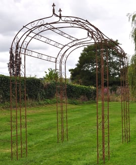 Parisienne Metal Garden Tunnel in Rusted Iron