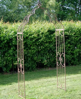 Rusty Vintage Antiqued Metal Garden Arch