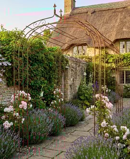 Parisienne Metal Garden Tunnel in Rusted Iron