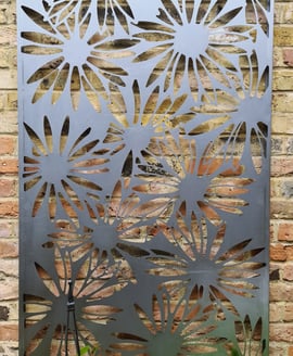 Daisy Steel Decorative Garden Screen 1.8m