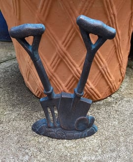 Cast Iron Spade and Fork Doorstop Ornament
