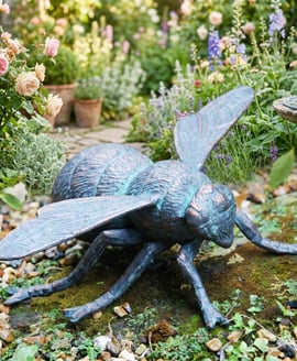 Bumble Bee Metal Garden Ornament