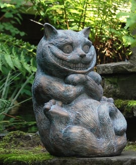 Wonderland Cheshire Cat Garden Ornament – Aged Verde