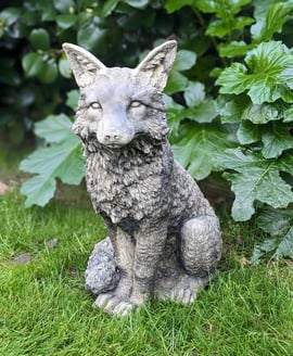 Woodland Fox Garden Ornament Costwold Stone