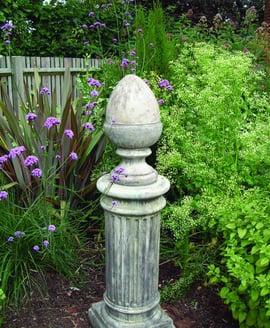 Keymer Acorn Stone Garden Finial