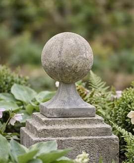 Large Ball on Base Stone Garden Finial