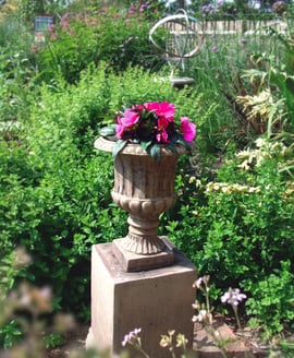 Vienna Classic Stone Garden Vase
