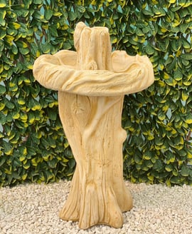 Blue Tit Birdbath in Sand Stone