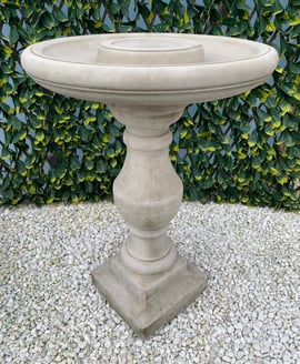 Stokeham Birdbath in Stone