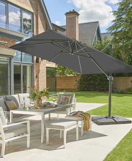 Garden Must Haves Royce Executive 3m Cantilever Parasol Carbon