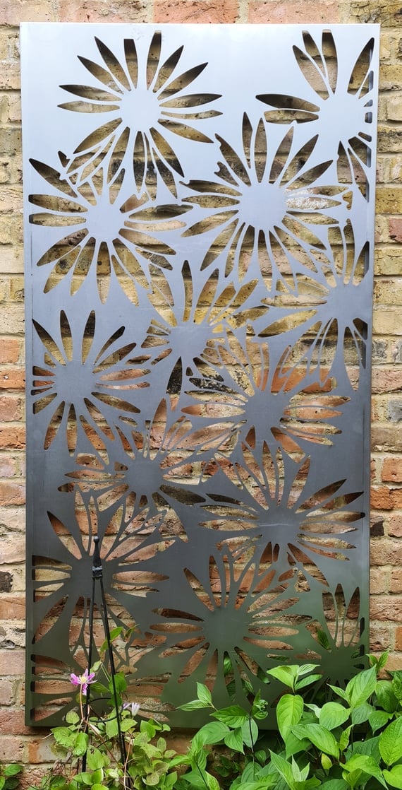 Daisy Steel Decorative Garden Screen 1.8m