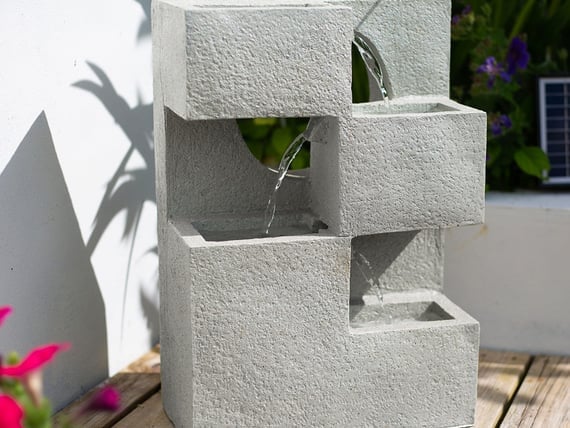 Cubed Solar Water Feature