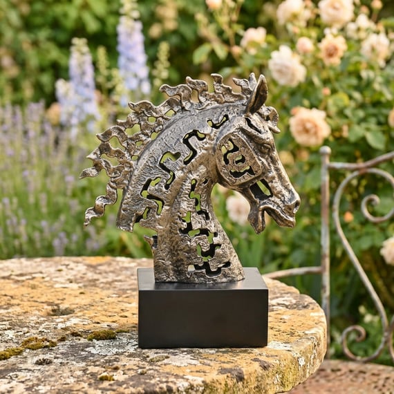 Fretwork Horse Head Metal Garden Ornament
