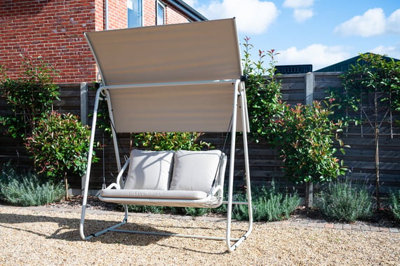 Norfolk Collection Stamford Rattan Swing Lifestyle F