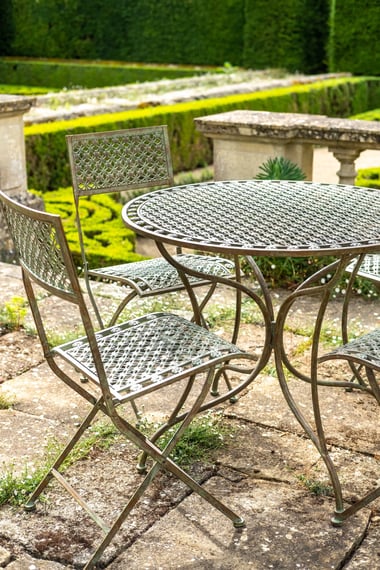Bosbury Antiqued 5 Piece Metal Bistro Set