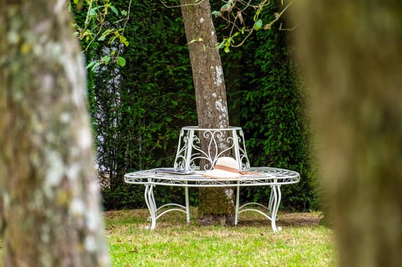 Hawkeshead Metal Tree Seat