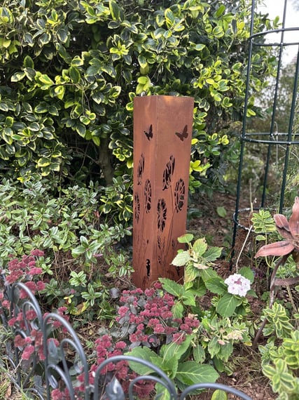 Eastern Connections Wild Meadow Steel Garden Column 90cm detail 1