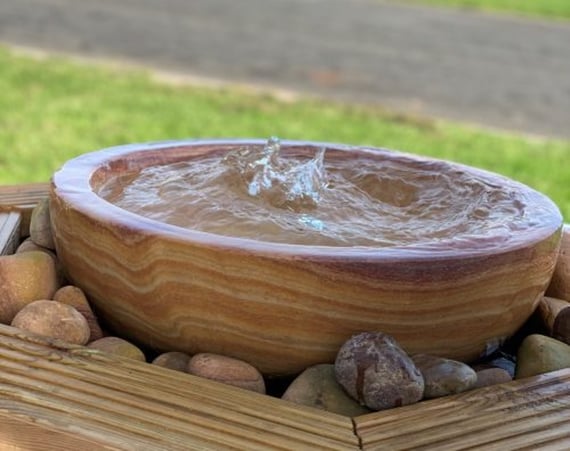 Sandstone Babbling Bowl Water Feature Medium