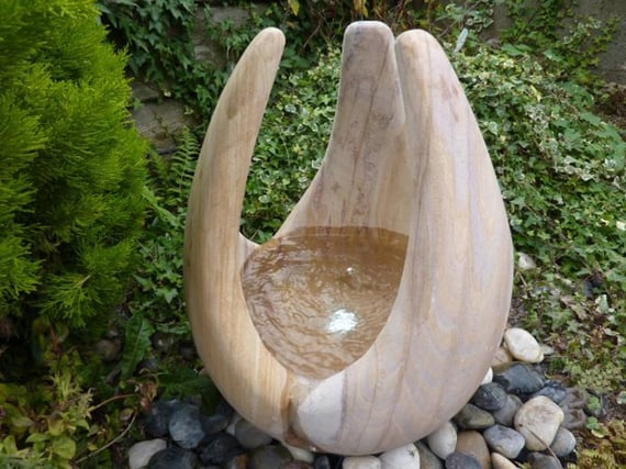 Babbling Lily Fountain