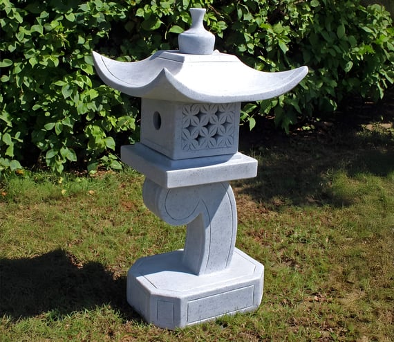 Granite Oriental Lantern Garden Ornament