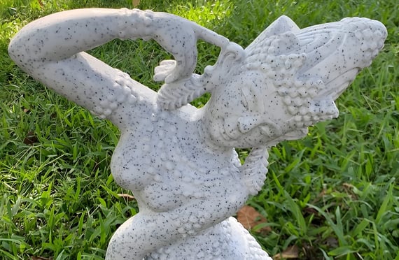 Aspara Garden Statue