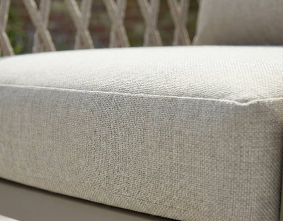 Norfolk Collection Cleveland Furniture Set Detail a