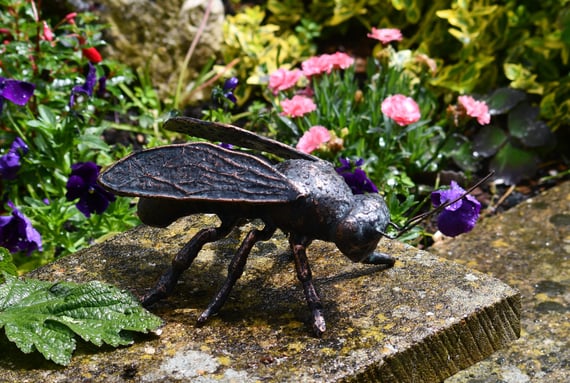 Honey Bee Metal Garden Ornament original product photo