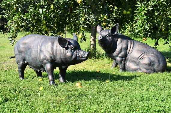 Standing and Seated Pig Metal Garden Ornament Set