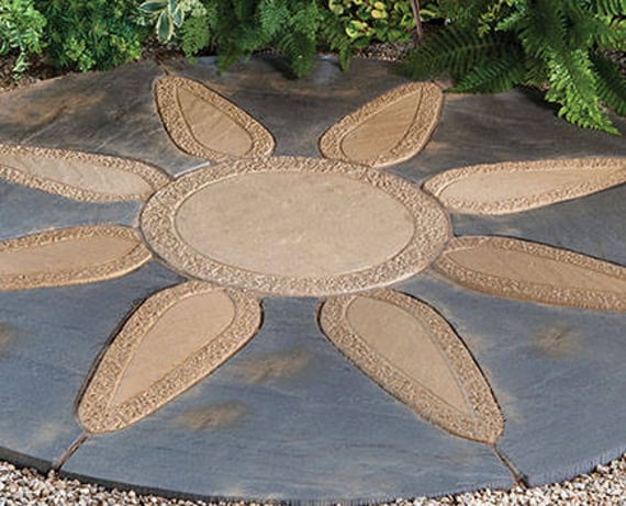 Abbey Petal 1.8m Stone Circle Patio Kit 8569