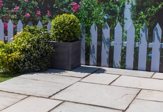 Lakefell 10.2m Natural Stone Patio Kit