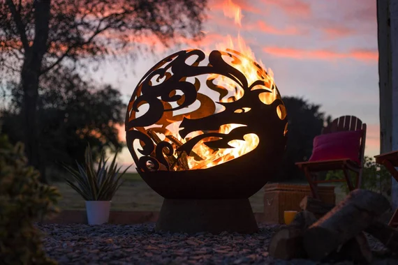 Dragon Steel Garden Fire Globe