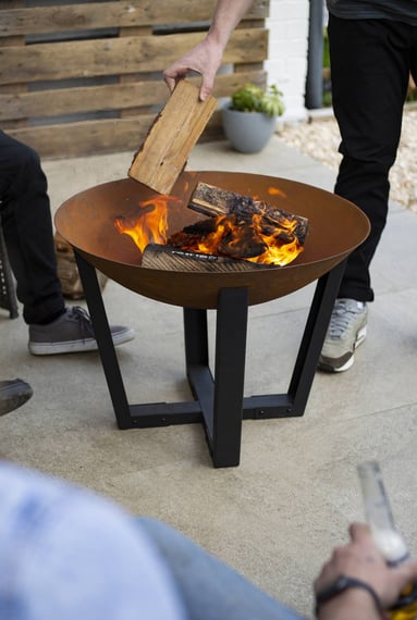 Medium Icarus Cast Iron Garden Firepit