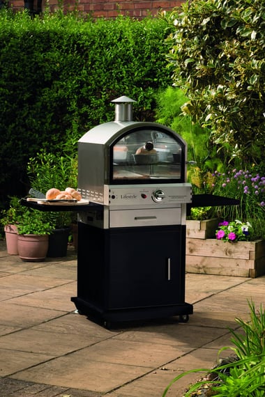 Lifestyle-Verona-Alfresco-Pizza-Oven