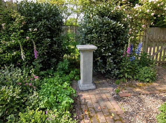 Athenian Stone Garden Pedestal
