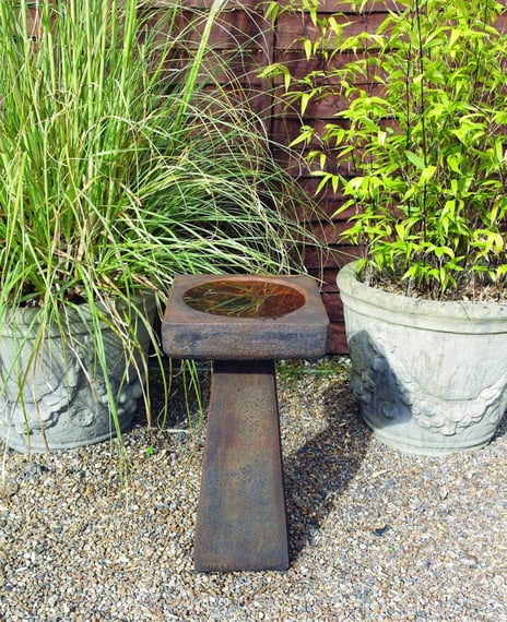 Simple Stone Birdbath in Umber