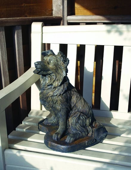 Colly Pup Statue in Umber