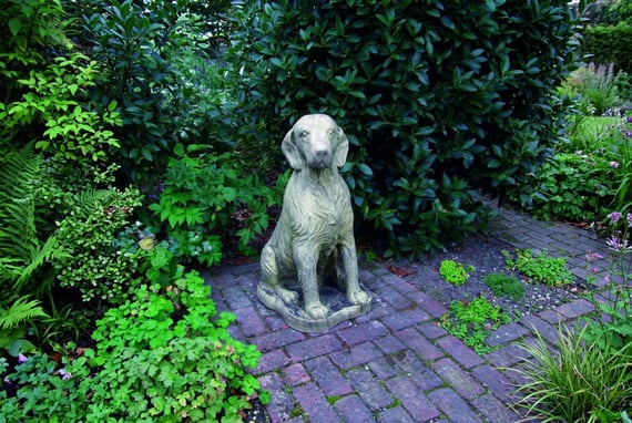 Setter Garden Statue