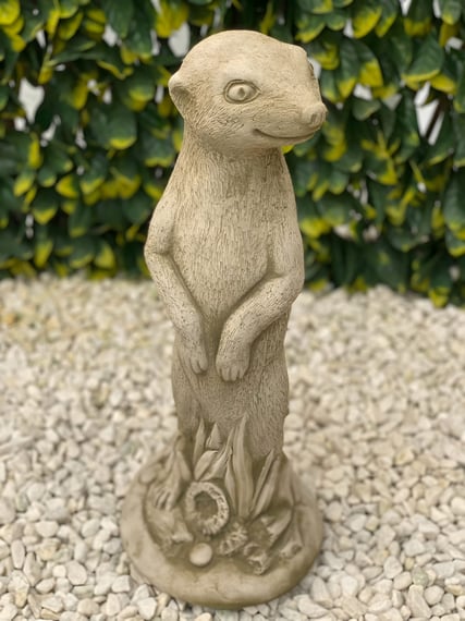 Proud Meerkat Stone Garden Ornament — Original Product Photo