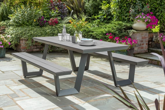 Norfolk Collection Wembley Picnic Set in Anthracite Grey